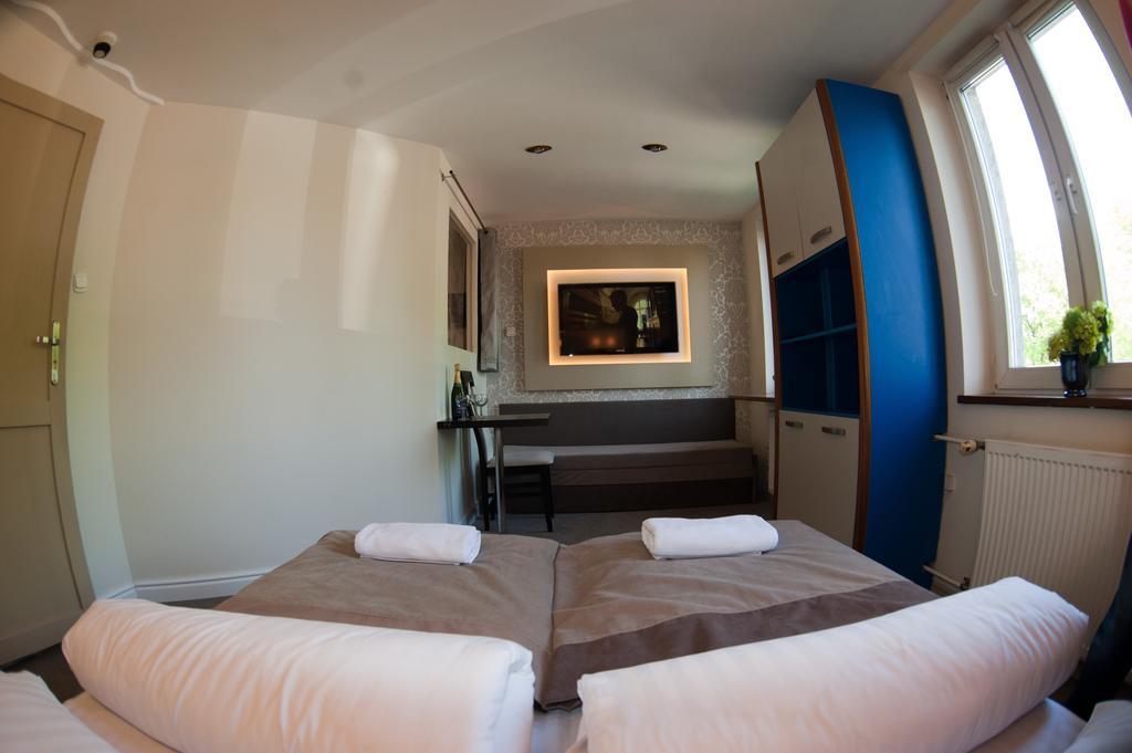 The Center Apartments Krakowska ジェシュフ 部屋 写真