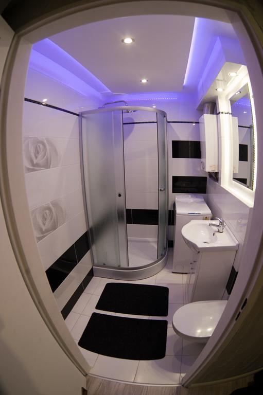 The Center Apartments Krakowska ジェシュフ 部屋 写真